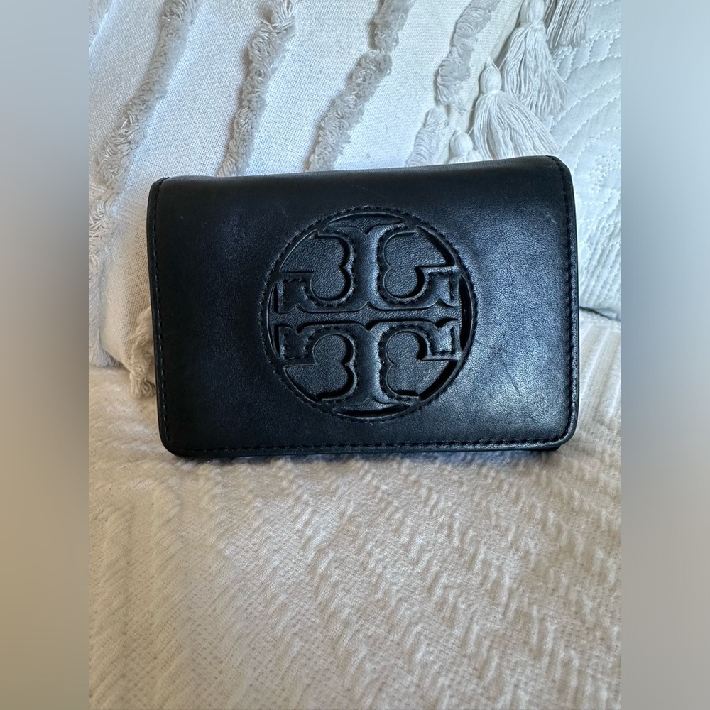 Gently Used classic Tory Burch Tri-Fold Wallet